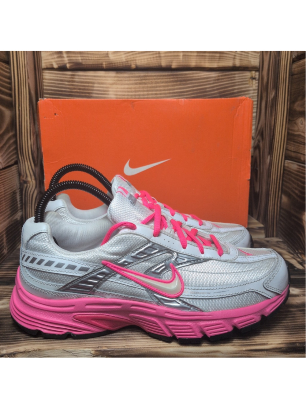 Nike Womens Size 7 Initiator Walking Running Exercise Sneakers Shoes 394053-106 - Picture 3 of 8